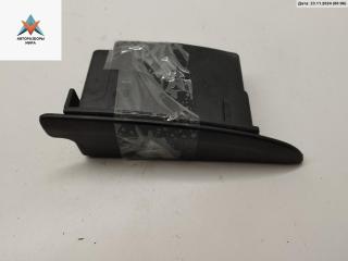 пепельница Audi 100 4A/C4 1992, 2.8 л., бензин, МКПП, зелёный, седан