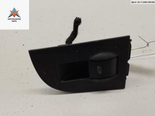 кнопка стеклоподъемника заднего правого Audi A6 4B/C5 2000, 2.5 л., дизель, АКПП, серый, седан, 4B0959855
