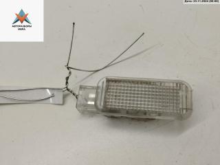 фонарь салона (плафон) Audi A6 4B/C5 2000, 2.5 л., дизель, АКПП, серый, седан, 4B0947415