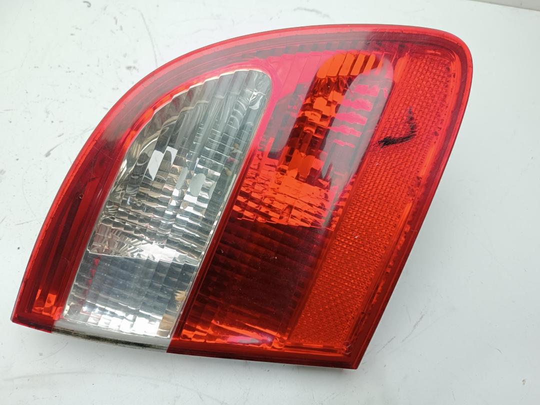 фонарь крышки багажника левый Mercedes-Benz E W211 2004, 3.2 л., дизель, АКПП, серый, универсал, 2118201364