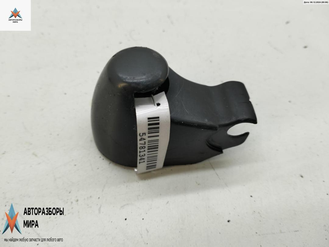 крышка поводка стеклоочистителя Volkswagen Golf 4 поколение 2000, 1.9 л., дизель, МКПП, синий, универсал, 1J6955435 - фото №1