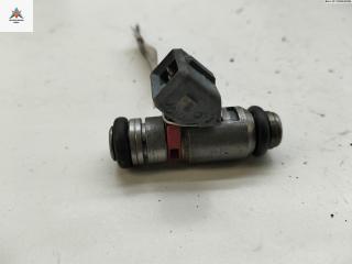 форсунка Volkswagen Golf 4 поколение 1999, 1.4 л., бензин, МКПП, серый, хетчбэк 5 дв., 036031C