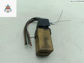 Реле стеклоочистителя (дворников) BMW 5 серия E39 [рестайлинг] 2000, 2.0 л., дизель, МКПП, серый, универсал, 61368384505.8384505