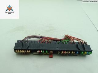 блок предохранителей BMW 5 серия E39 [рестайлинг] 2000, 2.0 л., дизель, МКПП, серый, универсал, 8366570