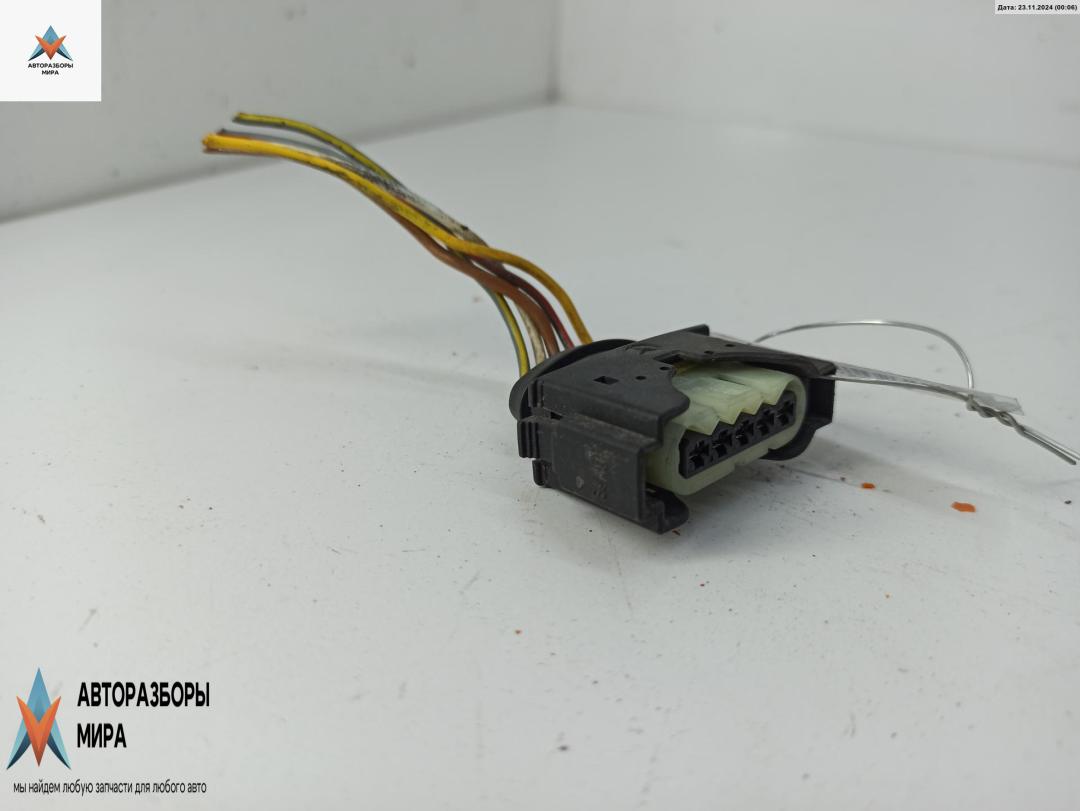 разъем (фишка) проводки Mercedes-Benz A-Класс W168 1998, 1.6 л., бензин, МКПП, серый, хетчбэк 5 дв., 2205454628 - фото №1