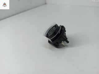 Патрон лампы указателя поворота Mercedes-Benz A-Класс W168/V168 [рестайлинг] 2003, 1.7 л., дизель, МКПП, чёрный, хетчбэк 5 дв., 0115450128