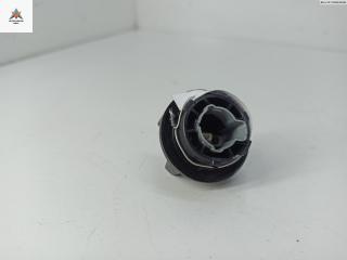 Патрон лампы указателя поворота Mercedes-Benz A-Класс W168 1999, 1.4 л., бензин, МКПП, чёрный, хетчбэк 5 дв., 0115450128