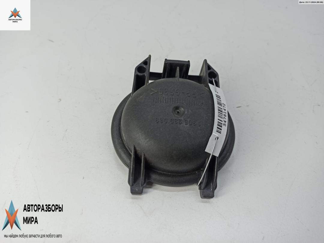 Крышка (заглушка) задняя фары Mercedes-Benz A-Класс W168 1998, 1.6 л., бензин, МКПП, серый, хетчбэк 5 дв., 1305239069 - фото №1