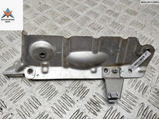 тепловой экран глушителя BMW 2 Tourer F45/F46 2019, 1.5 л., гибрид, АКПП, чёрный, минивэн, 8604702