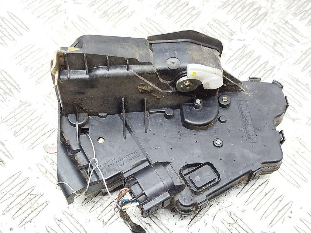 замок двери задней правой BMW 3 E46 2004, 2.2 л., бензин, МКПП, серый, универсал, 7011246