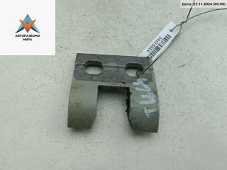 петля двери BMW 1 серия E81/E82/E87/E88 [рестайлинг] 2008, серый, хетчбэк 5 дв., A046574