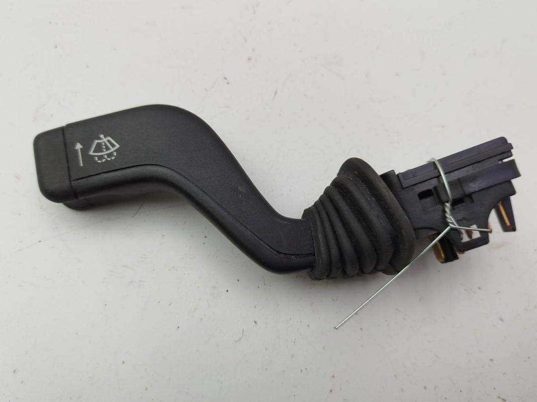 переключатель дворников Opel Vectra B 1999, 1.6 л., бензин, МКПП, синий, седан, 090243395501.392