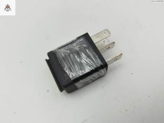 реле (прочие) Opel Zafira 2 поколение (B) 2006, 1.9 л., дизель, МКПП, чёрный, минивэн, 24435922