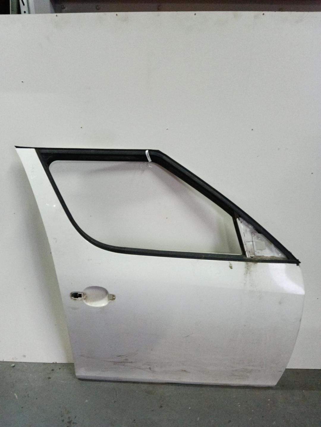 дверь сдвижная Skoda Roomster 2007, серый, универсал