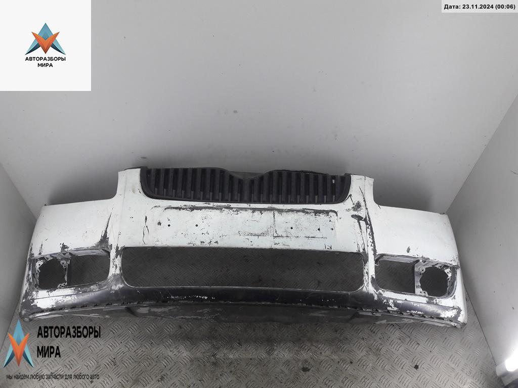 бампер передний Skoda Roomster 1 поколение 2007, дизель, серый, фургон - фото №1