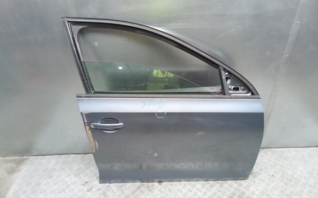 дверь передняя правая Skoda Rapid 1 поколение 2013, 1.6 л., дизель, МКПП, хетчбэк 5 дв., 5JA831052C - фото №1