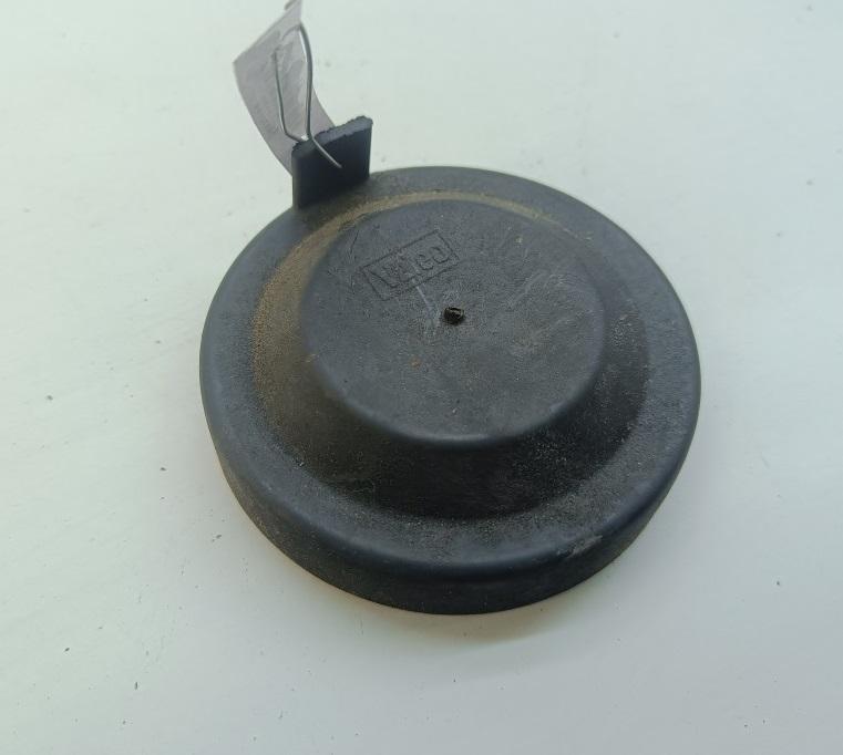Крышка (заглушка) задняя фары Volkswagen Passat B6 2007, 2.0 л., дизель, робот, серый, универсал, 88204115