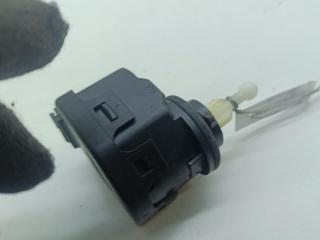 корректор фар Volkswagen Golf 4 поколение 2000, 1.9 л., дизель, МКПП, синий, универсал, 1J0941295C