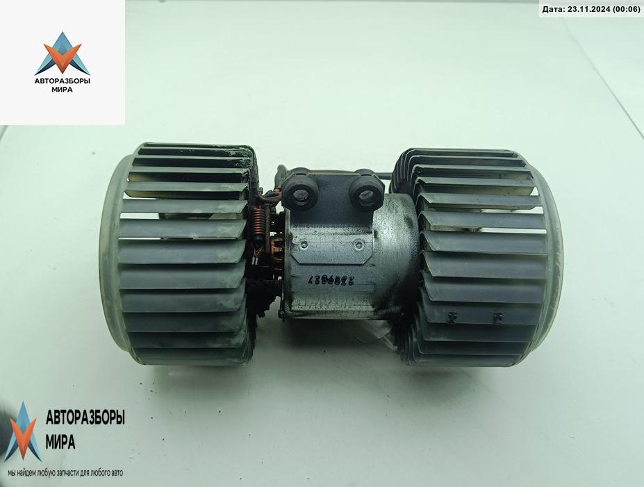 моторчик печки BMW 5 серия E39 1999, 2.5 л., бензин, АКПП, серый, универсал, 1379879 - фото №1