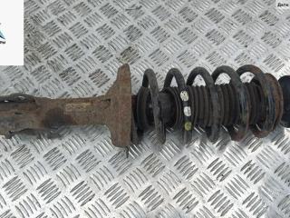 стойка передняя Volkswagen Caddy 2 поколение 1999, 1.9 л., дизель, МКПП, красный, фургон, 6K0413031J