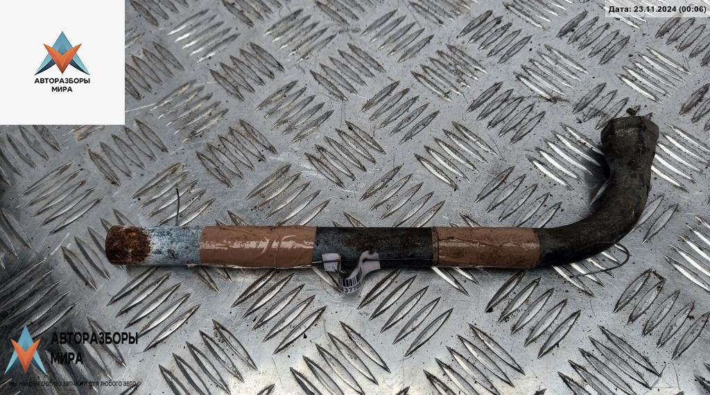 ключ колесный (балонный) Volkswagen Golf 3 поколение 1995, 1.8 л., бензин, АКПП, красный, хетчбэк 3 дв. - фото №1