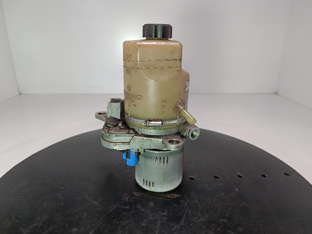 электрогидроусилитель руля Ford Focus 2 поколение 2005, цвет, 4M513K514DB - фото №1