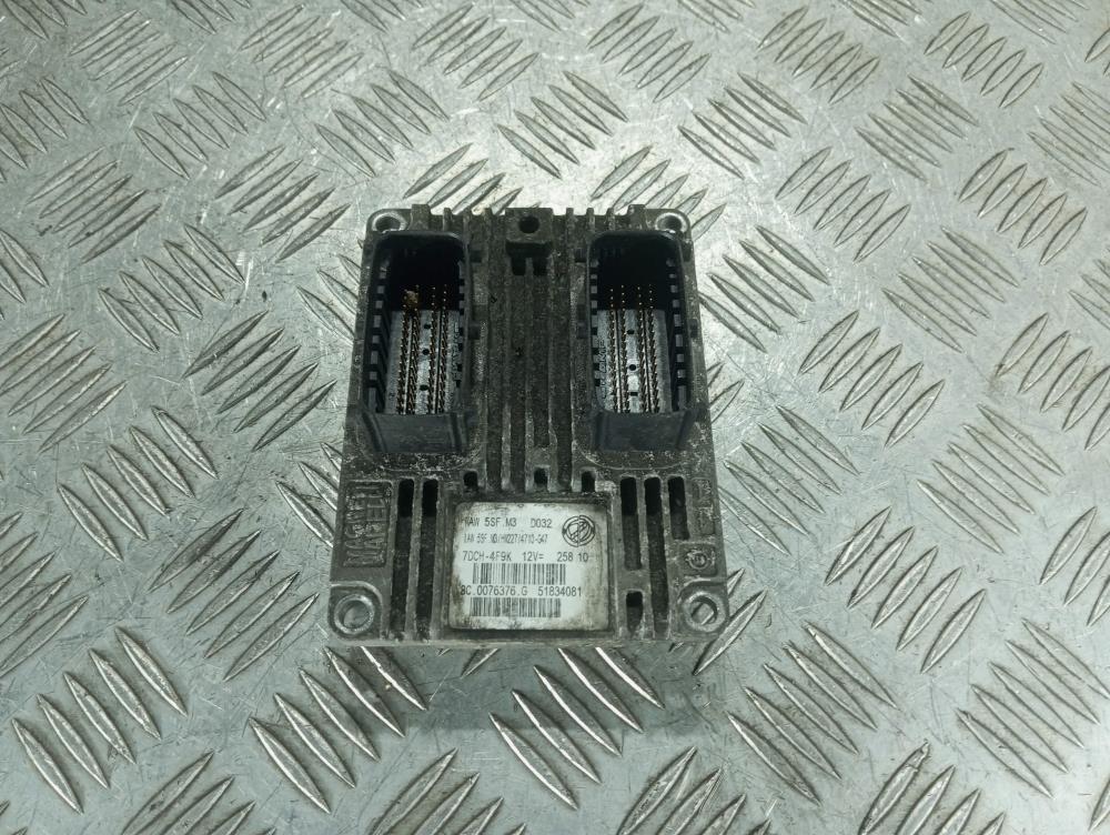 Блок управления двигателем Fiat Punto 3 поколение 2008, цвет, 51834081 - фото №1