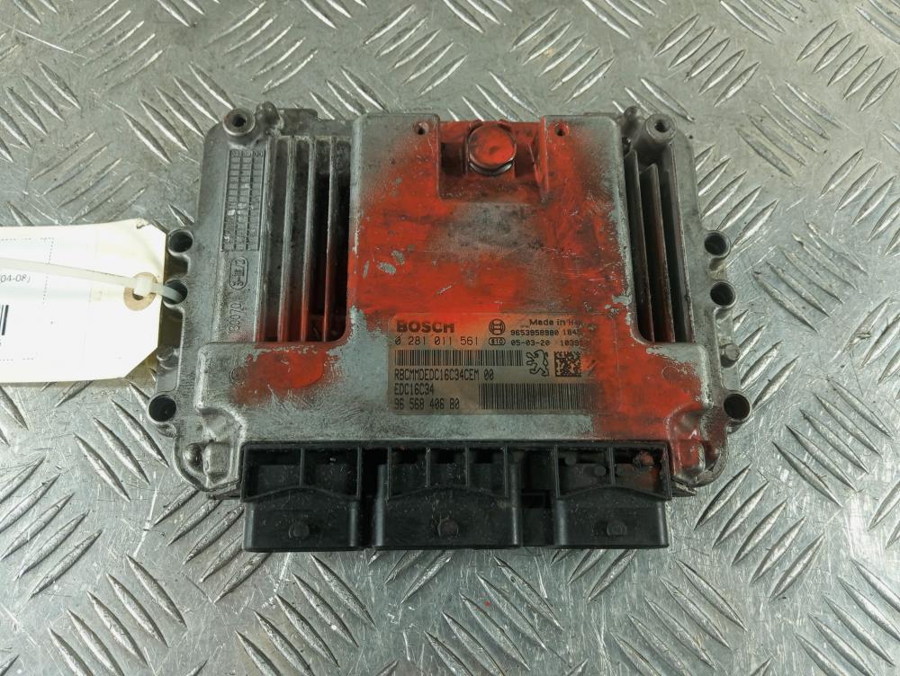 Блок управления двигателем Citroen C5 2 поколение 2008, цвет, 9656840680 - фото №1