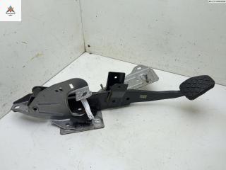 педаль тормоза Mazda 3 BK 2005, 1.4 л., бензин, МКПП, серый, хетчбэк 5 дв.