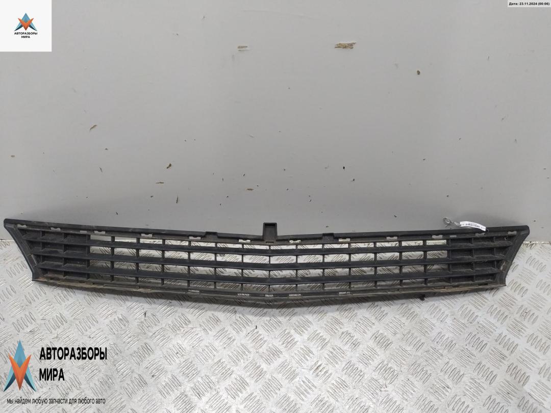 заглушка (решетка) в бампер Mercedes-Benz B-Класс W245 2006, 2.0 л., бензин, АКПП, серый, минивэн, 1698850123 - фото №1