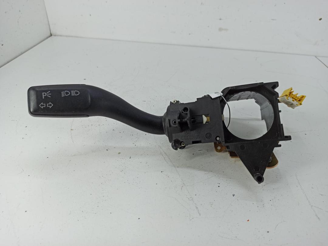 переключатель поворотов Audi A4 B7 2005, 2.0 л., TFSI, бензин, АКПП, серый, универсал, 4E0953513A