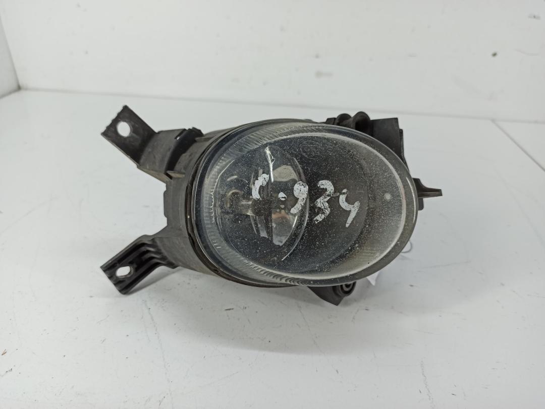 фара противотуманная левая Audi A4 B7 2005, 2.0 л., TFSI, бензин, АКПП, серый, универсал, 89210613