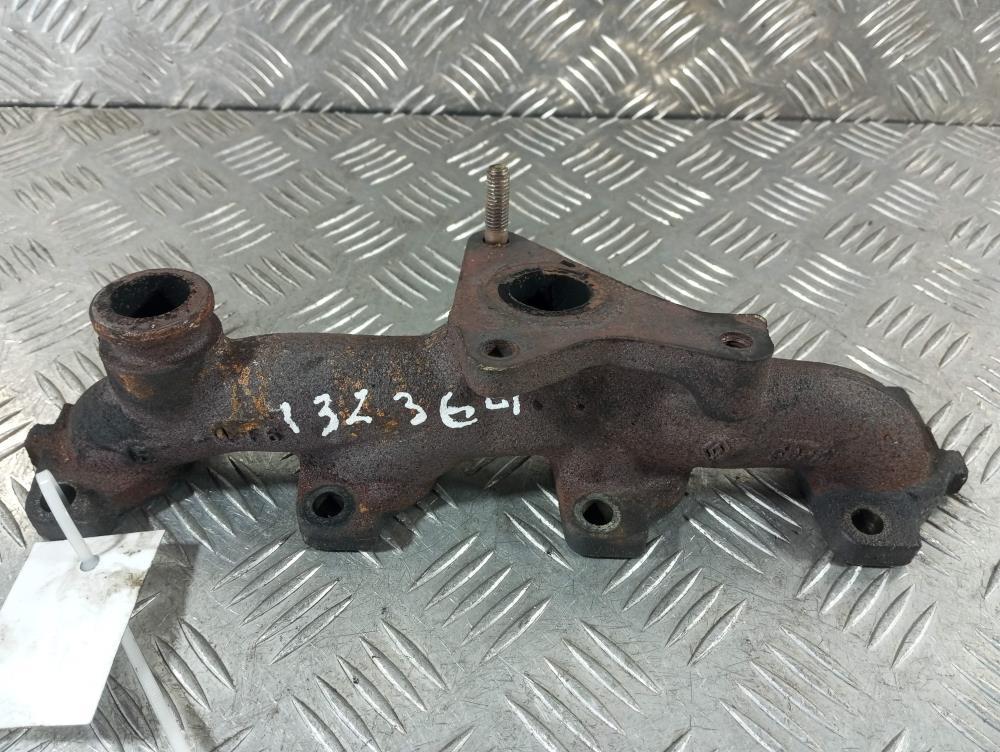 коллектор выпускной Renault Megane 2 поколение 2004, Дизель 1.5, цвет - фото №1