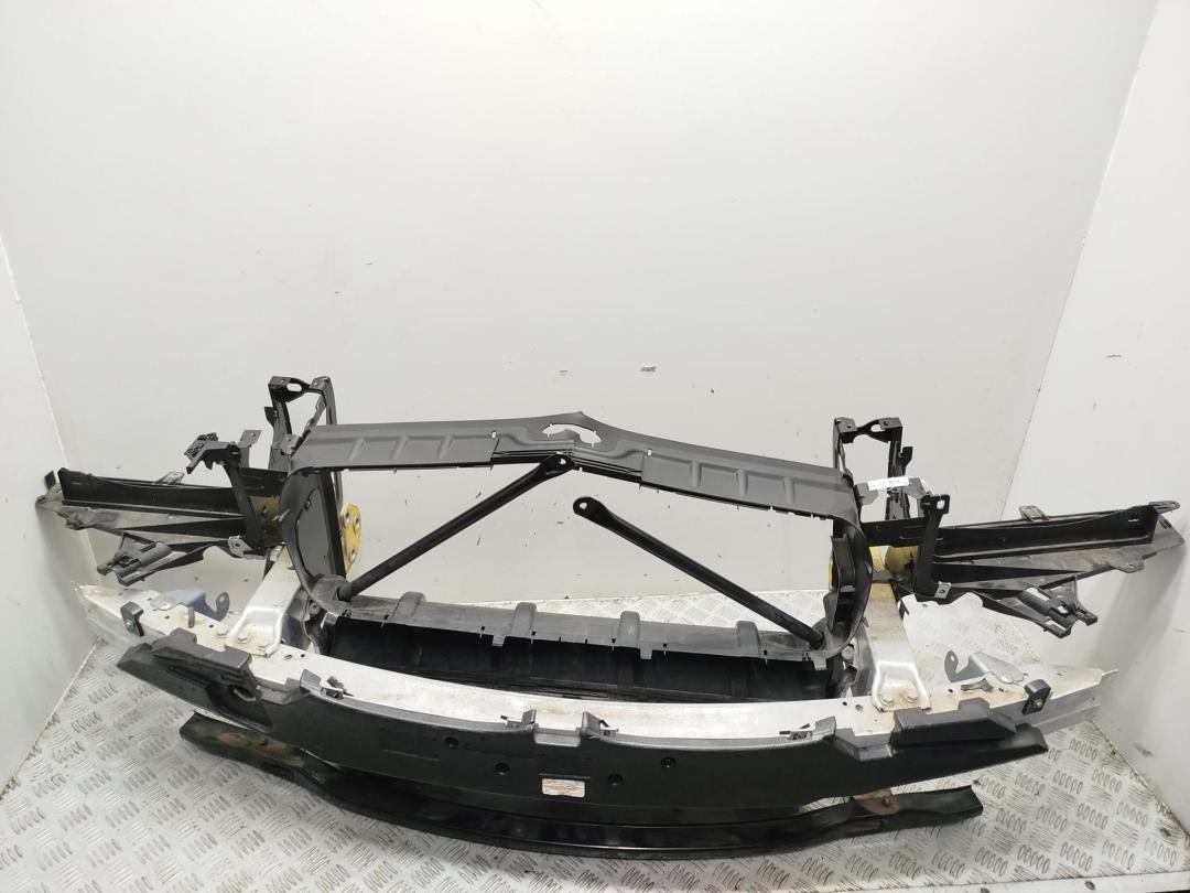 Рамка радиатора BMW 7 F01/F02 2012, 3.0 л., гибрид, АКПП, серый, седан, 51117186899