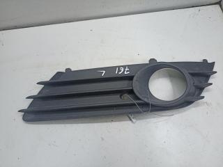 рамка фары противотуманной левой Opel Astra H 2004, 1.8 л., бензин, МКПП, серый, универсал, 13126025