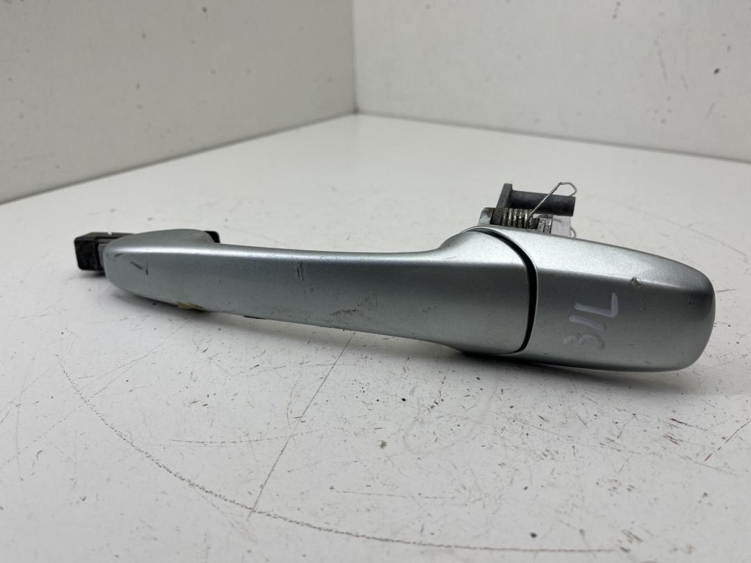 ручка наружная задняя левая Mazda 6 GG/GY 2006, 2.0 л., дизель, МКПП, серый, универсал
