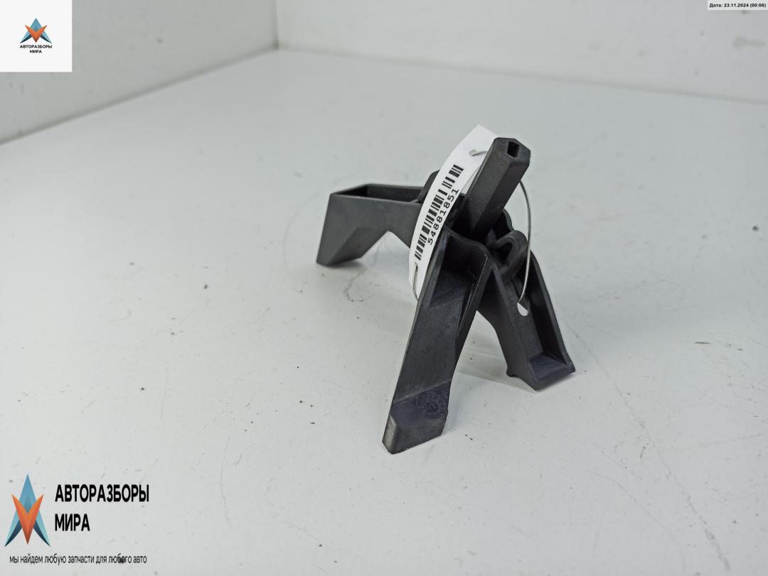 кронштейн (крепление) Audi A4 B7 2005, 2.0 л., TFSI, бензин, АКПП, серый, универсал, 484531 - фото №1