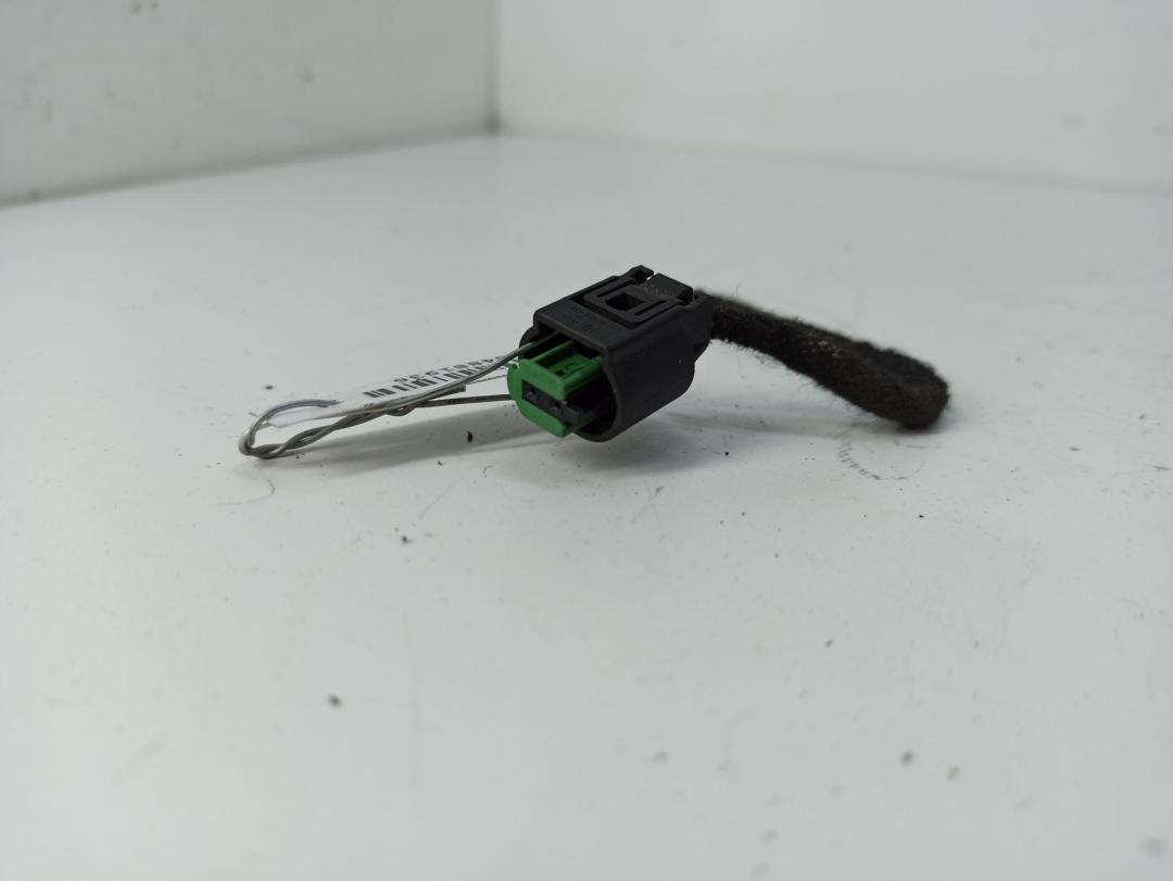 разъем (фишка) проводки Audi A4 B7 2005, 2.0 л., TFSI, бензин, АКПП, серый, универсал, 8E0973202 - фото №1