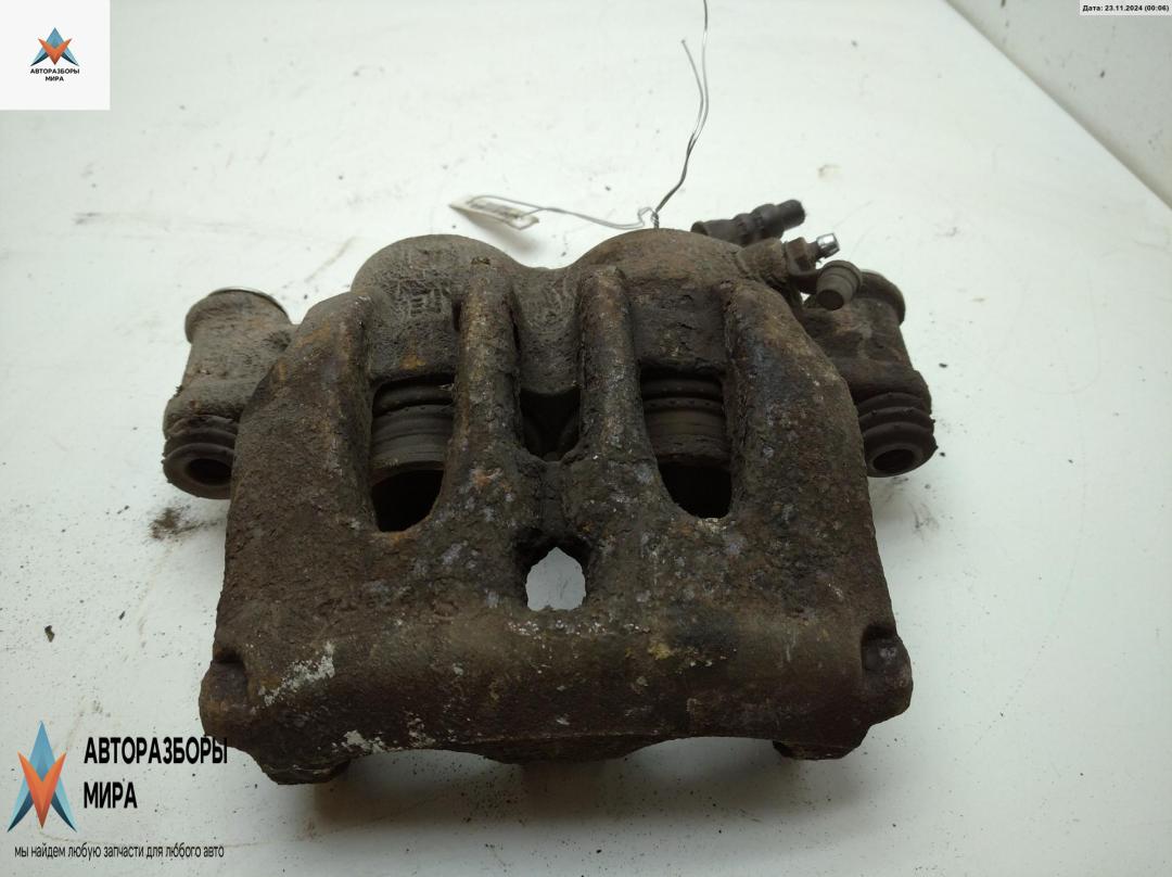 суппорт передний правый Mercedes-Benz Vito-2 / Viano W639 2009, 2.2 л., дизель, МКПП, белый, микроавтобус - фото №1