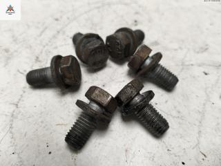 Болт крепления Dacia (Renault) Logan 2005, 1.5 л., дизель, МКПП, зелёный, универсал