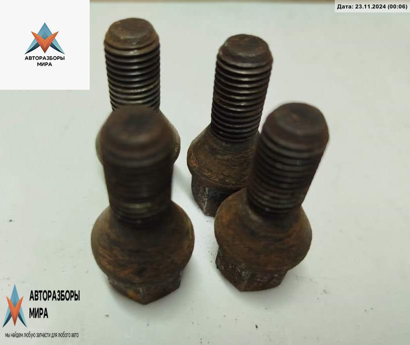 болт колесный Opel Astra G 2003, 1.7 л., дизель, МКПП, серый, универсал, 90473457 - фото №1