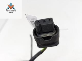 разъем (фишка) проводки BMW 1 серия E81/E82/E87/E88 [рестайлинг] 2008, 2.0 л., дизель, МКПП, серый, хетчбэк 5 дв., 972597