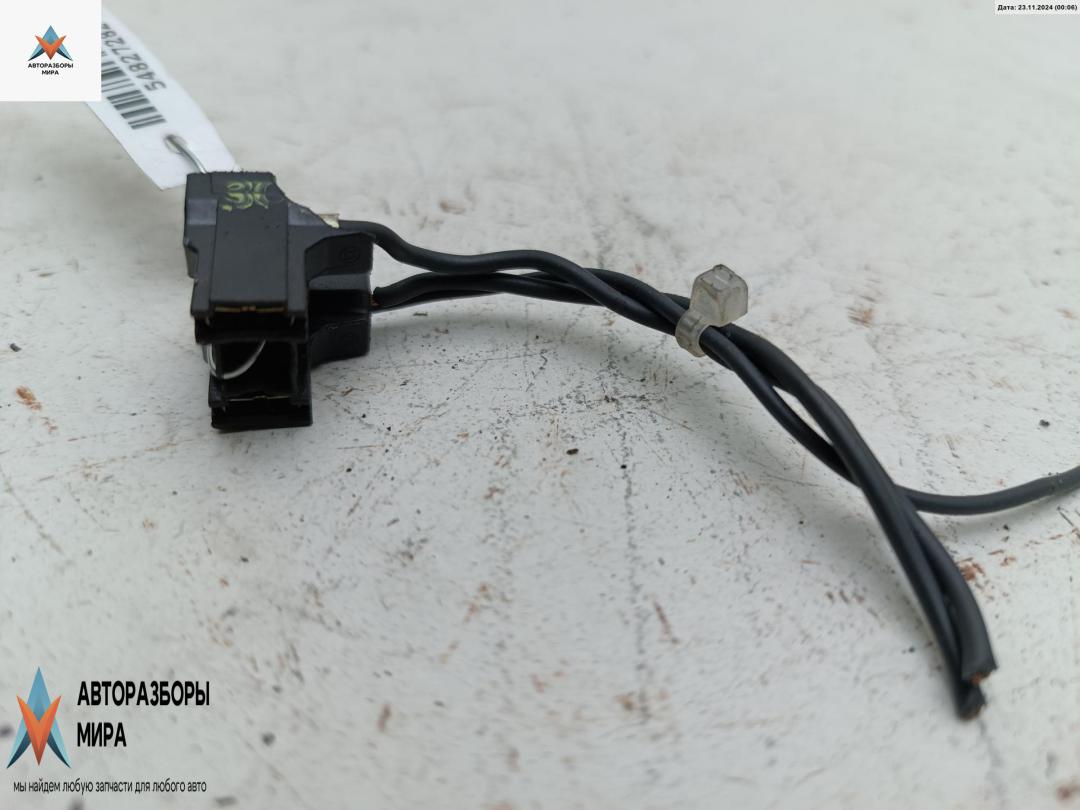 разъем (фишка) проводки Citroen C5 1 поколение 2003, 2.0 л., дизель, МКПП, серый, универсал, 9648558180 - фото №1