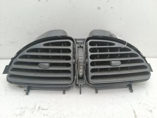 дефлектор обдува салона Citroen C5 1 поколение [рестайлинг] 2005, 2.0 л., дизель, МКПП, чёрный, универсал, 963261727A