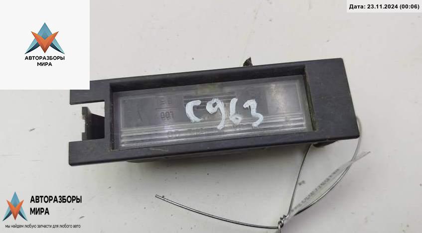 подсветка номера Opel Corsa C 2000, 1.0 л., бензин, МКПП, серый, хетчбэк 3 дв., 09164143 - фото №1