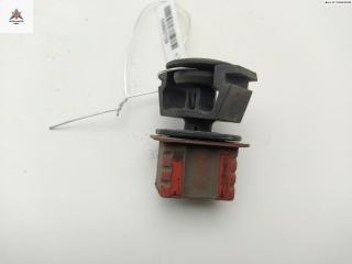 кронштейн радиатора Mercedes-Benz B-Класс W245 2006, 2.0 л., бензин, АКПП, серый, минивэн, 0009912195