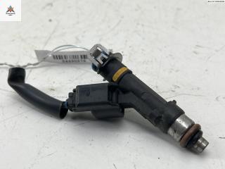 форсунка Mazda 6 GG [рестайлинг] 2005, 2.0 л., бензин, МКПП, красный, хетчбэк 5 дв., 6M8G-BA