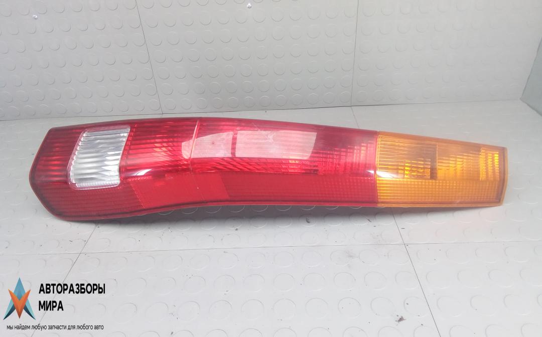 фонарь задний правый Honda CR-V 2 поколение 2002, 2.0 л., бензин, АКПП, внедорожник 5 дв., 33501S9AE00 - фото №1