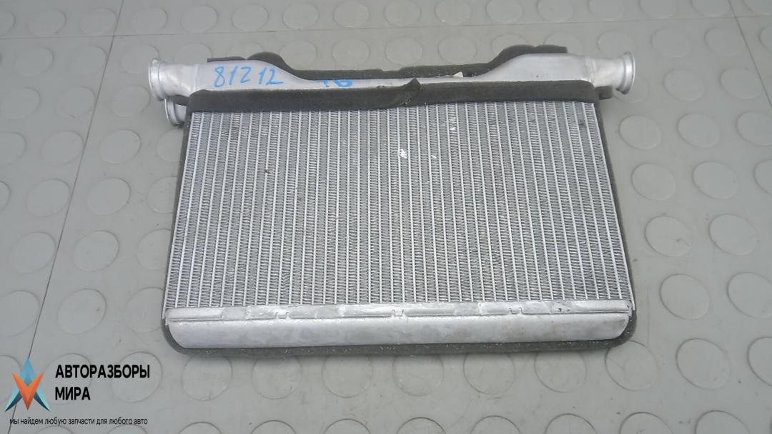 радиатор отопителя (печки) BMW 5 серия F07/F10/F11 2012, 2.0 л., 520d, дизель, МКПП, седан - фото №1