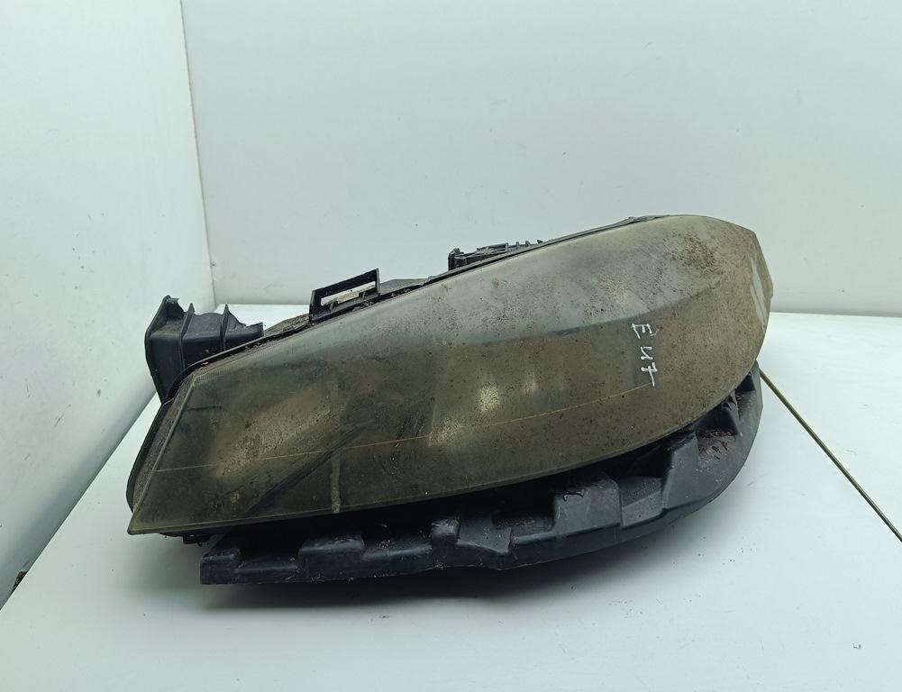 фара левая Renault Laguna II 2005, 1.9 л., дизель, МКПП, серый, хетчбэк 5 дв., 8200481196